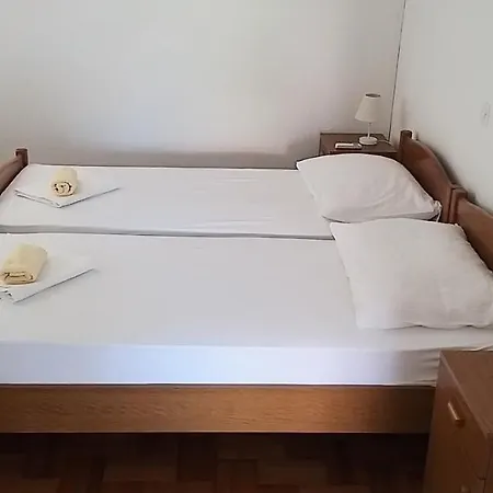 Apartment Boljat *